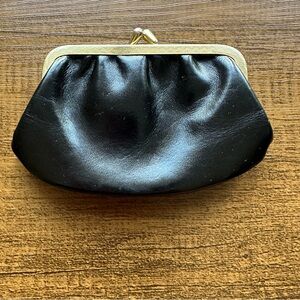 VINTAGE Perfectly adorable little black change, purse, vintage
